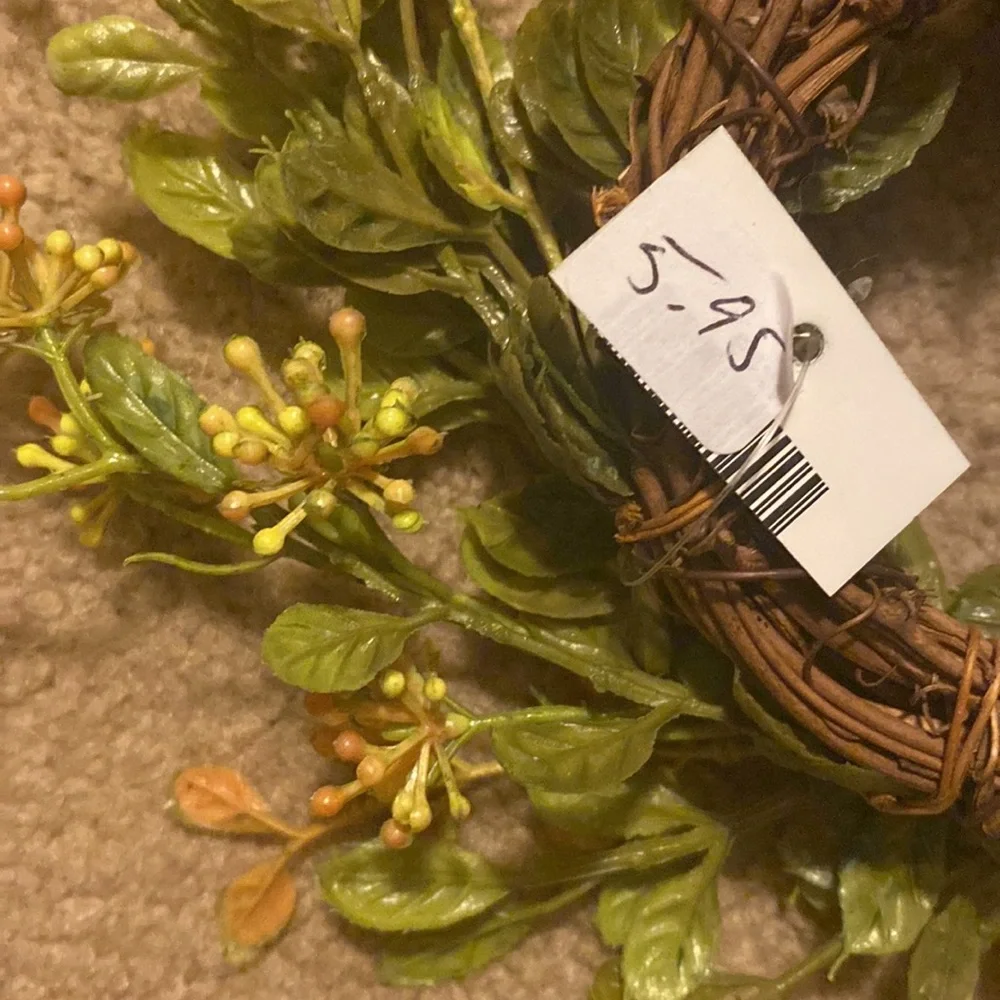 3 inch Wreath Eucalyptus With Slight Muted Orange
